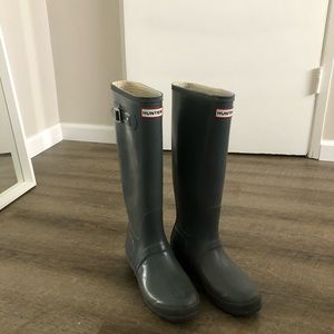 Gray Hunter Boots